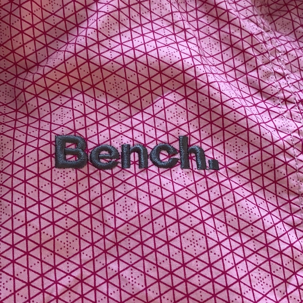 Bench - Picture 5 of 10